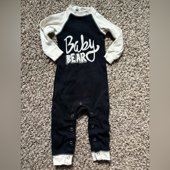 Matching Family Set by Lazy One “Papa, Mama & Baby Bear” - Picture 3 of 13